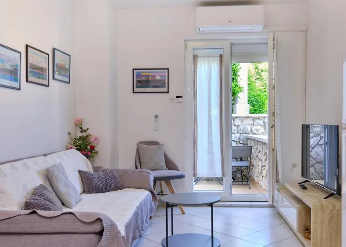 Apartment Ksenija 4 Mali Losinj