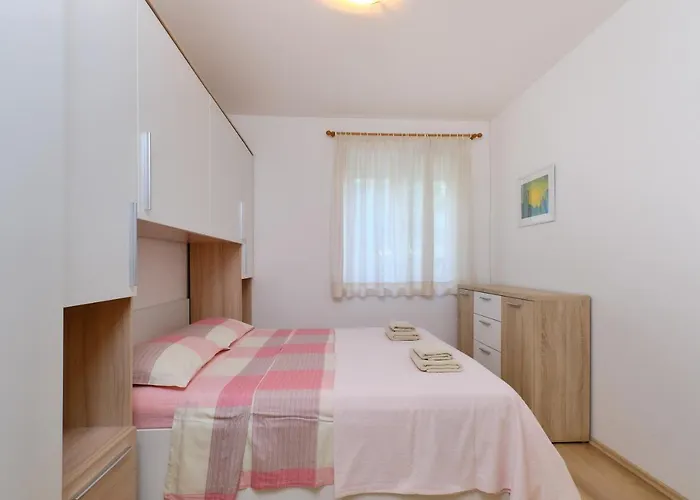 Ksenija 4 Apartament