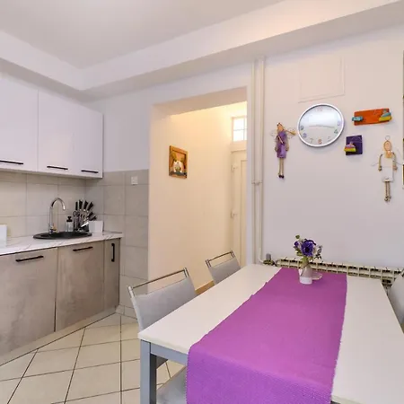 Ksenija 4 Appartement *